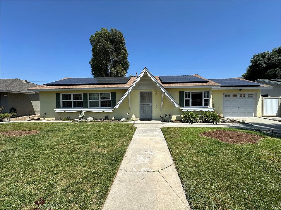 1st image of 3211 Sierra Ave