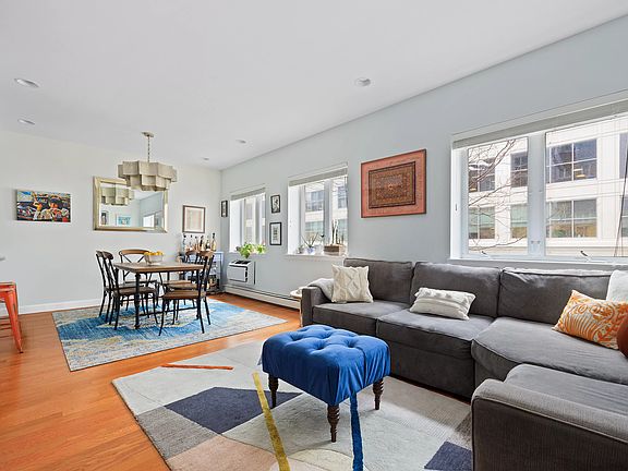 2nd image of 527 Vanderbilt Ave APT 2A