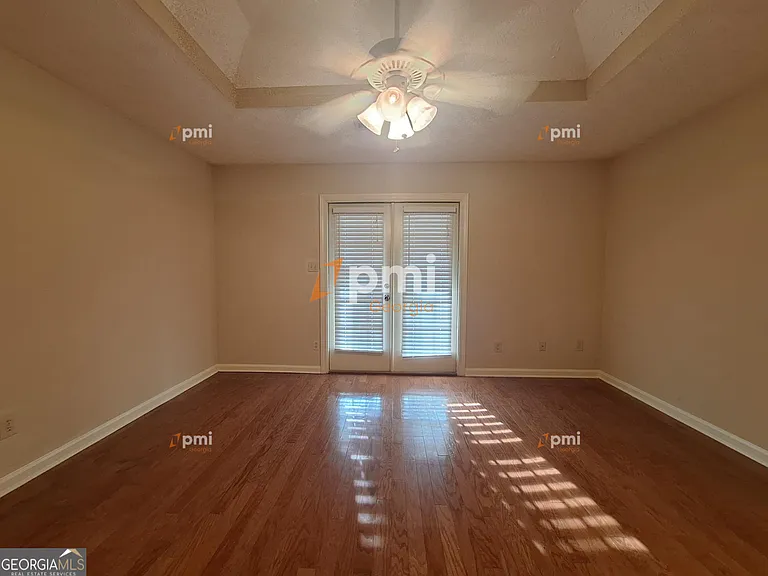 160 Braelinn Ct — Photo 9