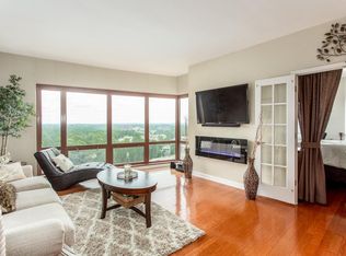 3475 Oak Valley Rd NE, Atlanta, GA 30326