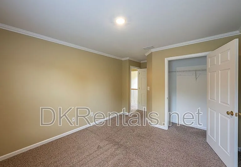 804 Araya Ct — Photo 30