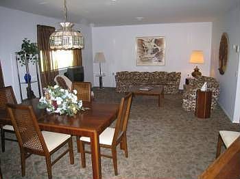 4th image of 27B Lexington Ave