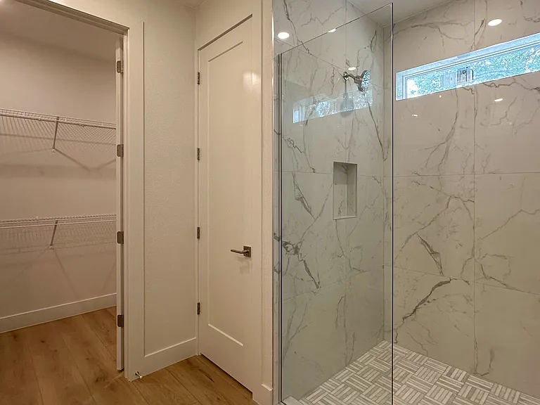 6493-6501 Blueberry Dr — Photo 13