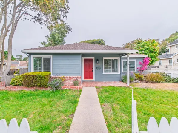 884 Gibson Ave, Pacific Grove, CA 93950