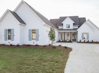 316 Colony Ct, Madison, MS 39110