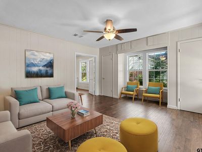 1021 N Pacific St, Mineola, TX, 75773