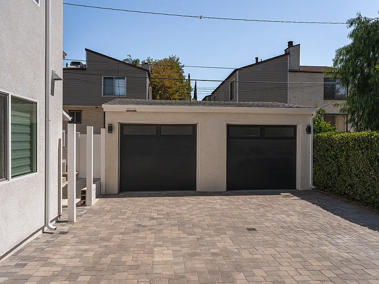 Once car garage included