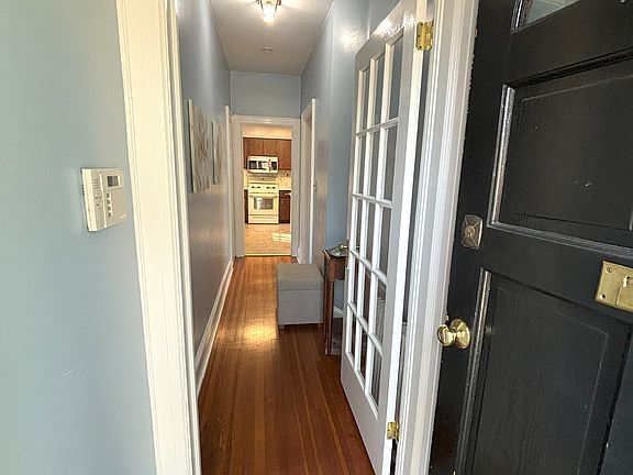 2nd image of 113 Van Cortlandt Ave Floor 1