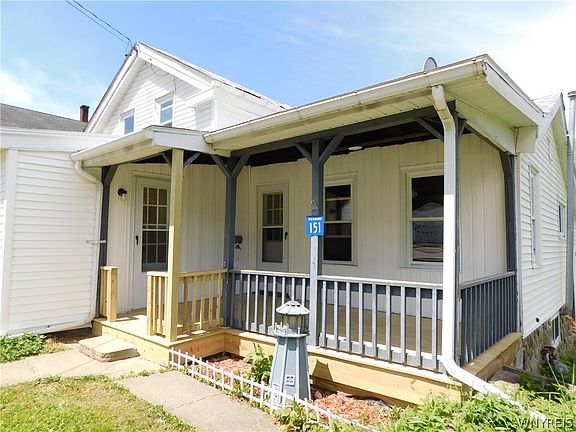 2nd image of 151 Main St