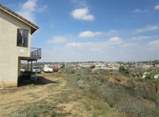 17850 Luna Ct, Riverside, CA 92504