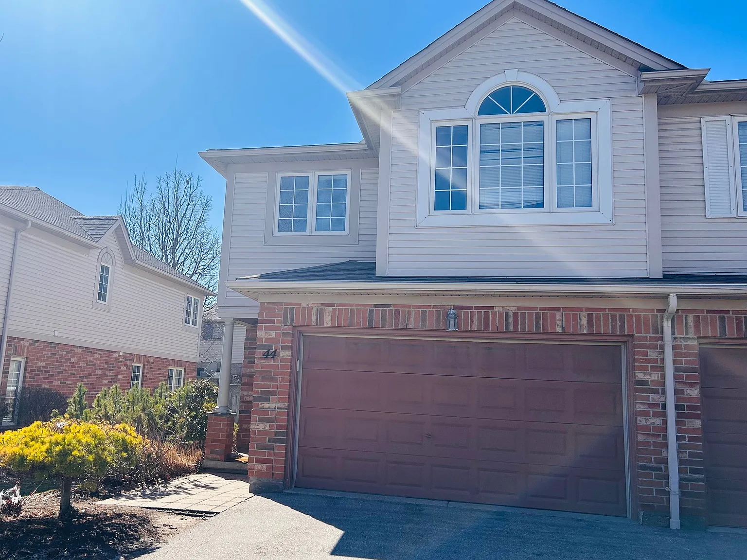 4 bed, $2,800 — Photo 2