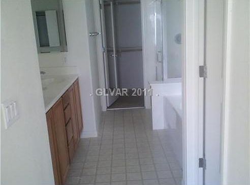 4th image of 9038 Iron Cactus Ave