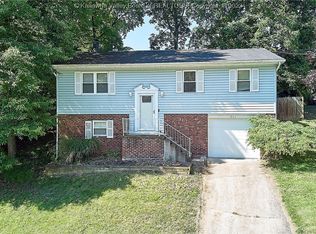 241 Pine Cir, Dunbar, WV 25064