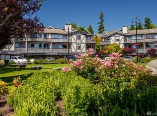 163 Madison Ave N, Bainbridge Island, WA 98110