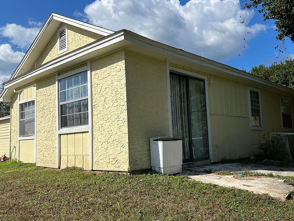1st image of 2641 Chateau Ln APT D