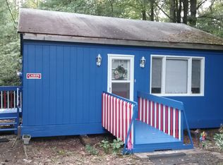 147 Log Rd, Pocono Lake, PA 18347