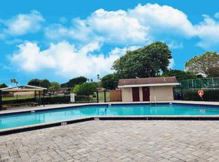 Country Lake Manors, Hialeah, FL 33015