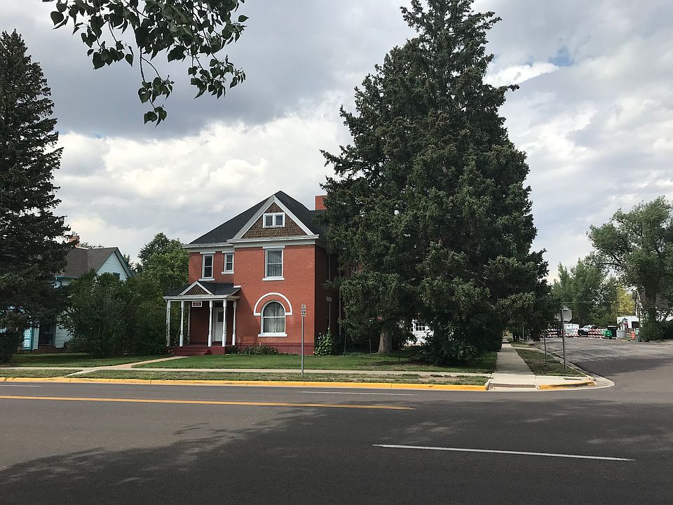 1st image of 719 E Grand Ave #2
