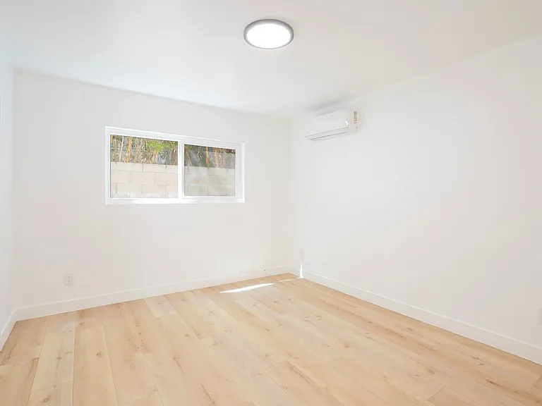 748 N Hudson LLC — Photo 13