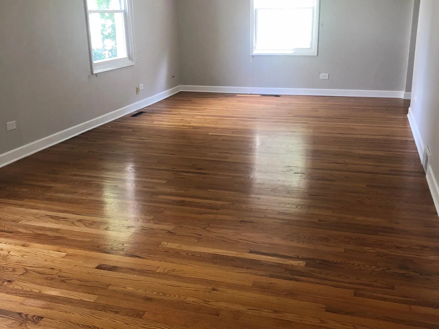 3 bed, 2.5 bath, 1250 sqft, $3,950 — Photo 3