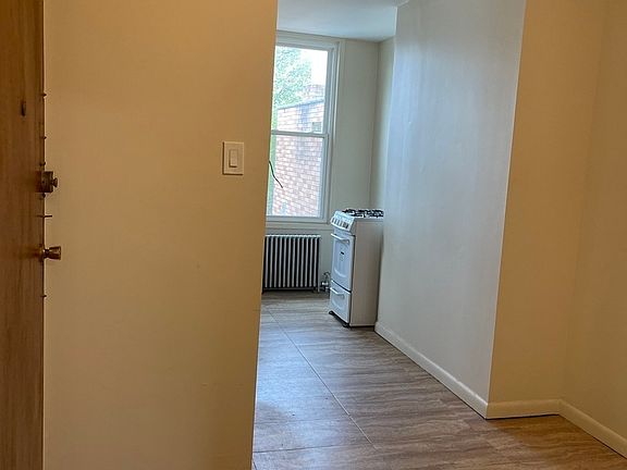 4th image of 351 Prospect Ave APT 3R
