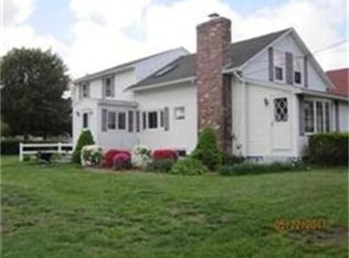 58 Thissell St, Dracut, MA 01826