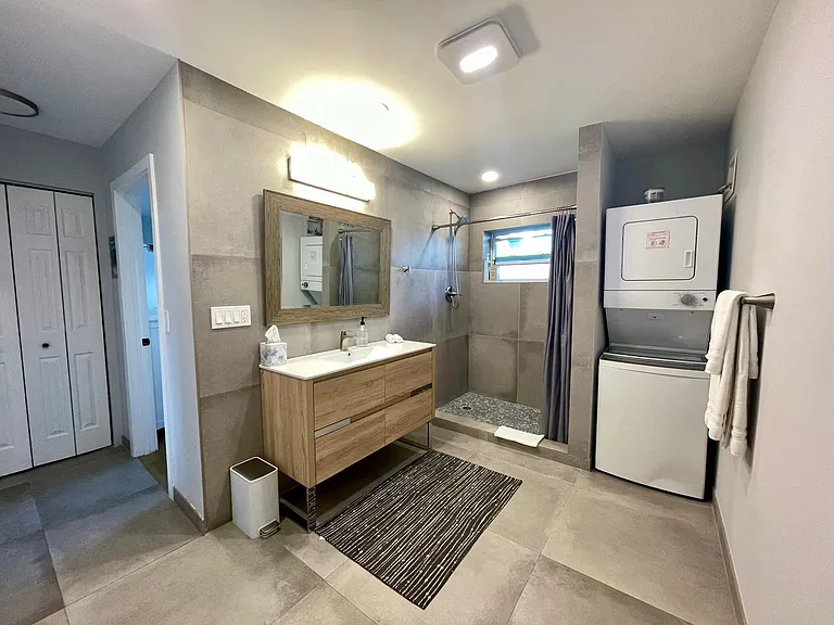 203 Seacrest Ln #A — Photo 11