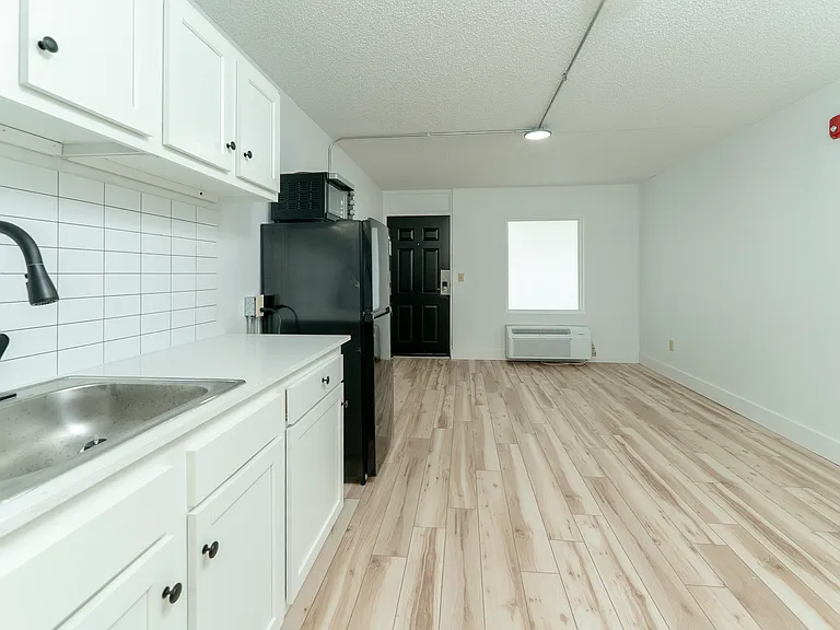 1425 Highway 62 W #A — Photo 5