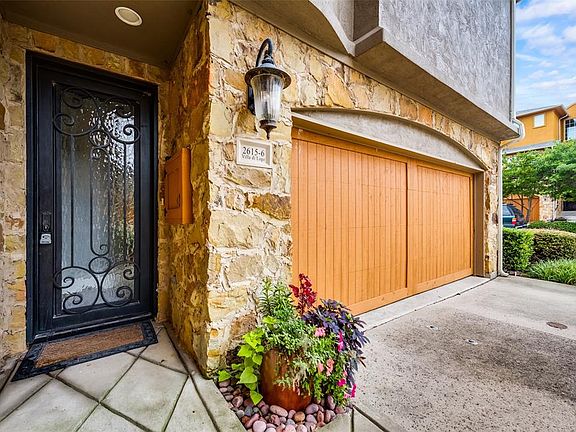 2nd image of 2615 Villa Di Lago Unit 6