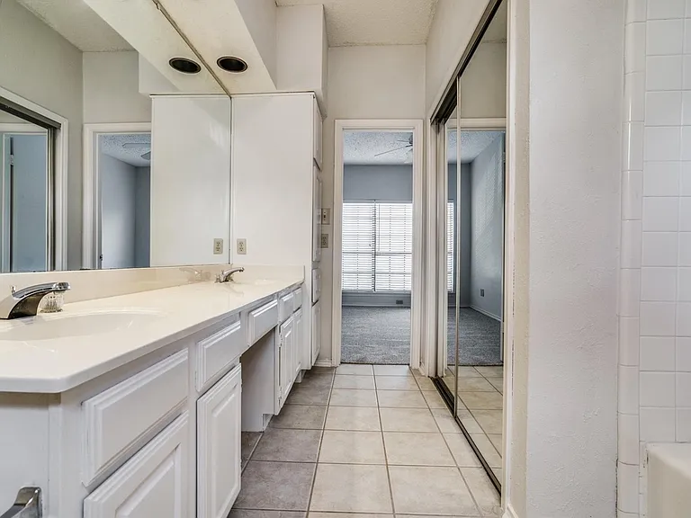 5619 Preston Oaks Rd #206 — Photo 6
