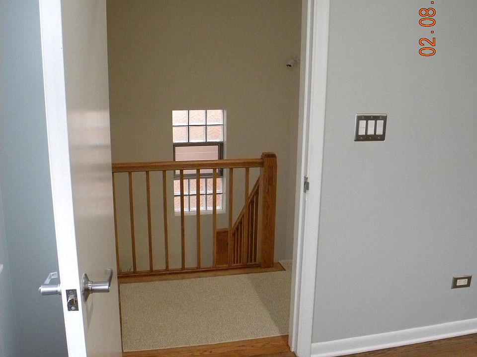 1st image of 5858 N Mulligan Ave #2