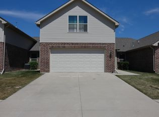 201 E John Casey Rd #201, Bourbonnais, IL 60914