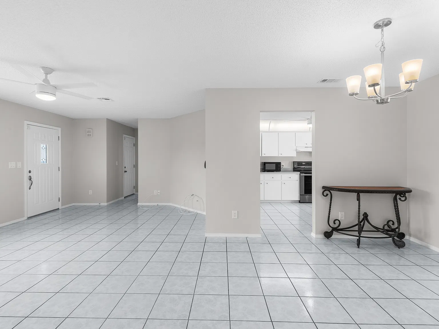 10260 Deerwood Avenue - 1 — Photo 3