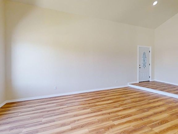 5th image of 1108 Gumwood Ln