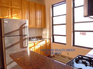 31-17 36th St #3F, Astoria, NY 11106