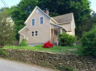33 Sunnyside Ave, Norwich, CT 06360