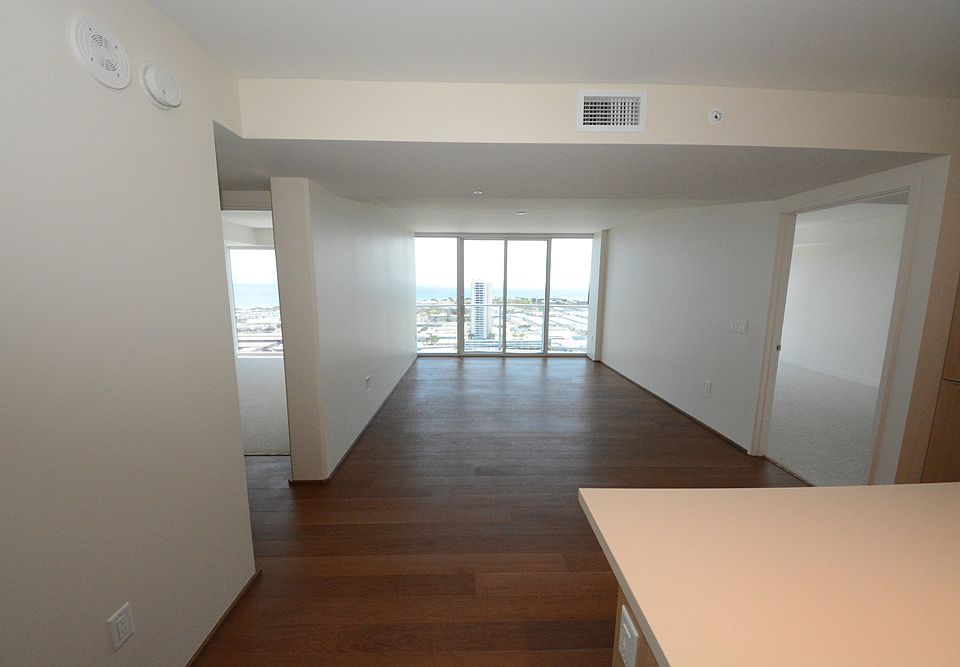 1st image of 888 Kapiolani Blvd #2906-1