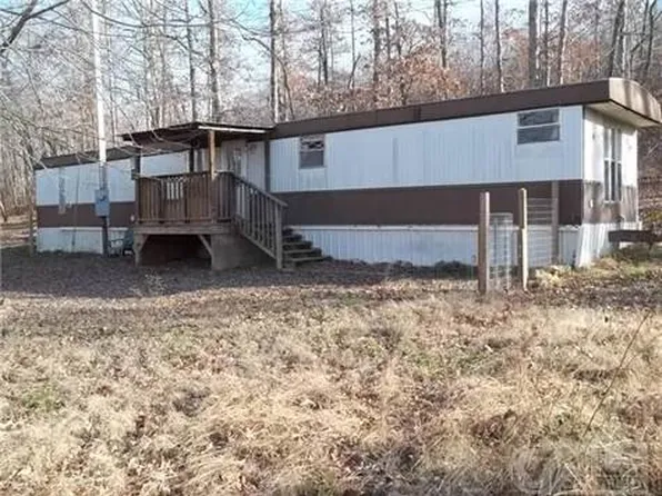 745 Hinson St, Hohenwald, TN 38462