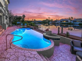 17547 Boat Club Dr, Fort Myers, FL 33908