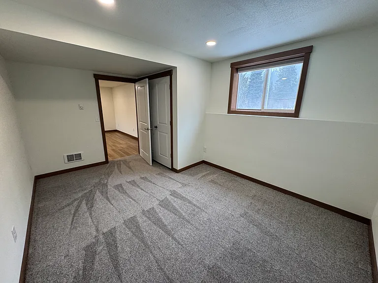 30 Milwaukee Ln — Photo 10