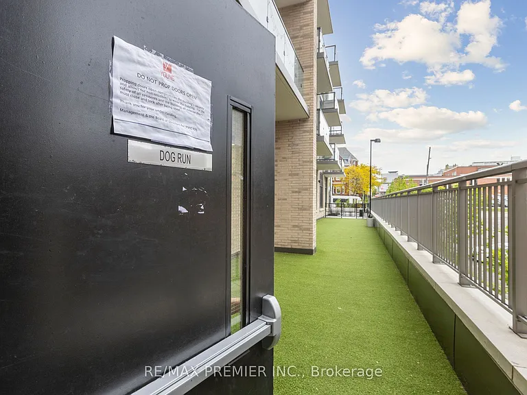 55 Duke St W #1709 — Photo 10