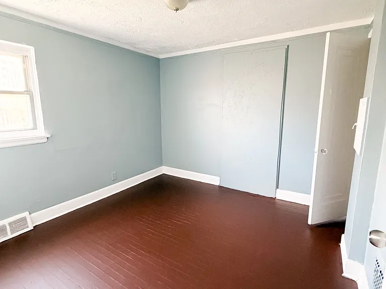 5267 Haverhill St — Photo 8