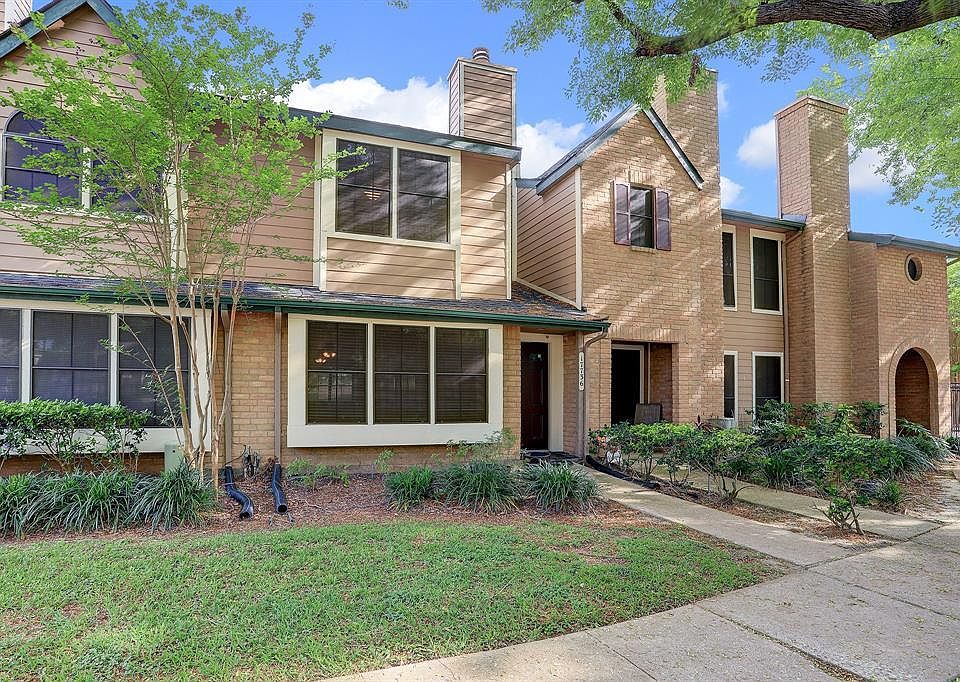 1st image of 17736 Kings Park Ln