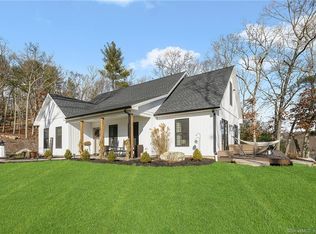 51 Smith Rd, Moosup, CT 06354