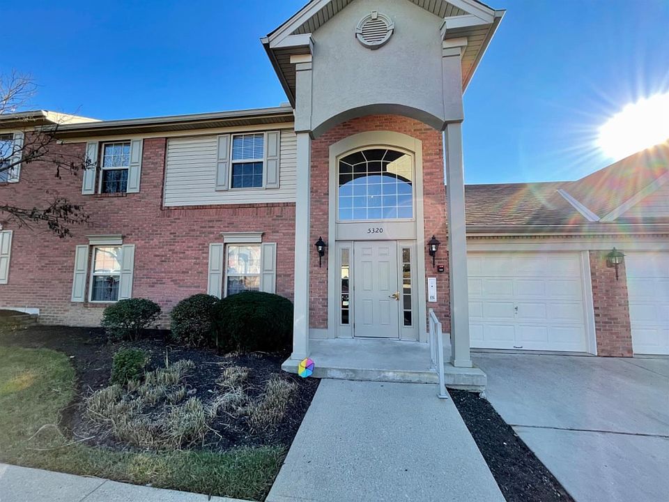 1st image of 5320 Meadow Walk Lane