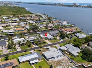 136 Reef Rd, South Daytona, FL 32119