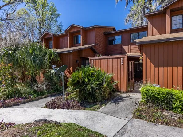 928 SW 55th Ter, Gainesville, FL 32607