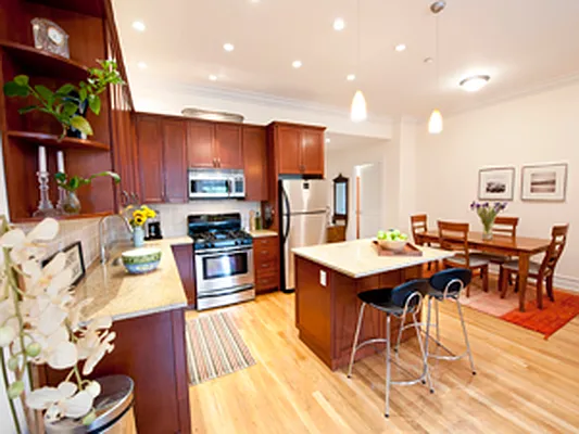 Sold by Aguayo & Huebener Brooklyn | media 24