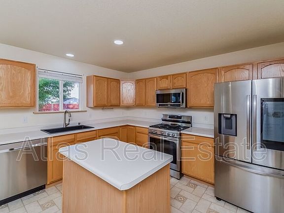 5th image of 11310 Stanwood Ln