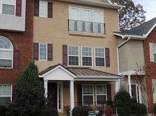 5750 Garden Cir, Douglasville, GA 30135